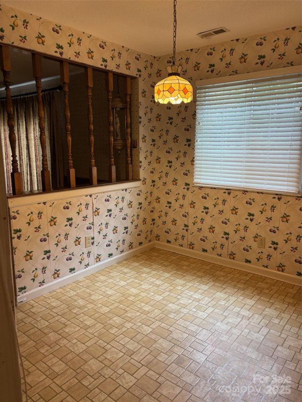 Property image 4 at 7404 Shadowlake Drive, Charlotte, NC 28226