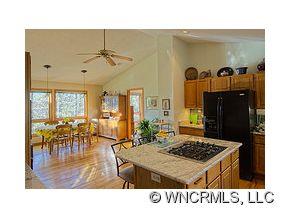 Property image 4 at 6 Indian Ridge Road, Asheville, NC 28803