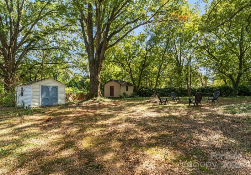 Property image 4 at 624 Allister Drive, Charlotte, NC 28227