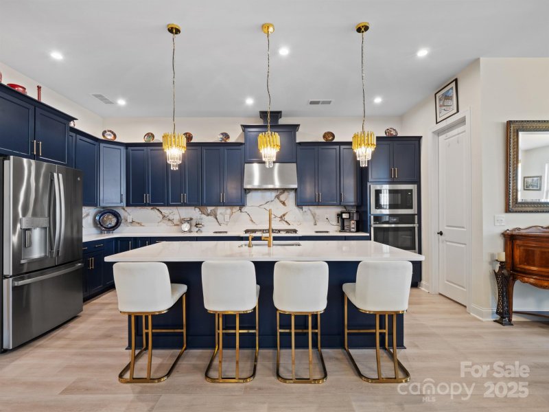 Property image 5 of 6015 Waldorf Avenue in Cresswind at Wesley Chapel, Monroe, NC 28110