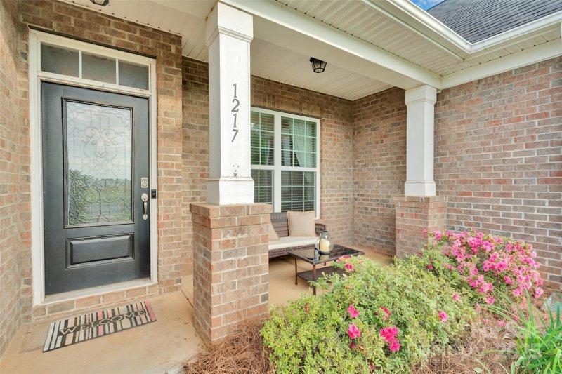 Property image 2 of 1217 Maddy Lane in Stoneridge Lakes, Rock Hill, SC 29732