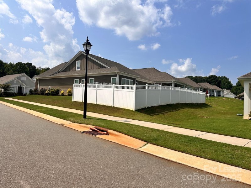 Property image 3 at 4556 Stellata Loop, Sherrills Ford, NC 28673