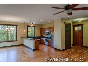 Property image 5 at 31 Shady Park Lane, Asheville, NC 28804