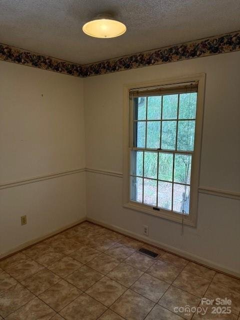 Property image 2 of 35 Sugar Maple Drive in High Vista, Mills River, NC 28759