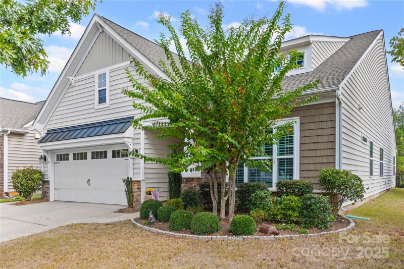 425 Brier Knob Drive