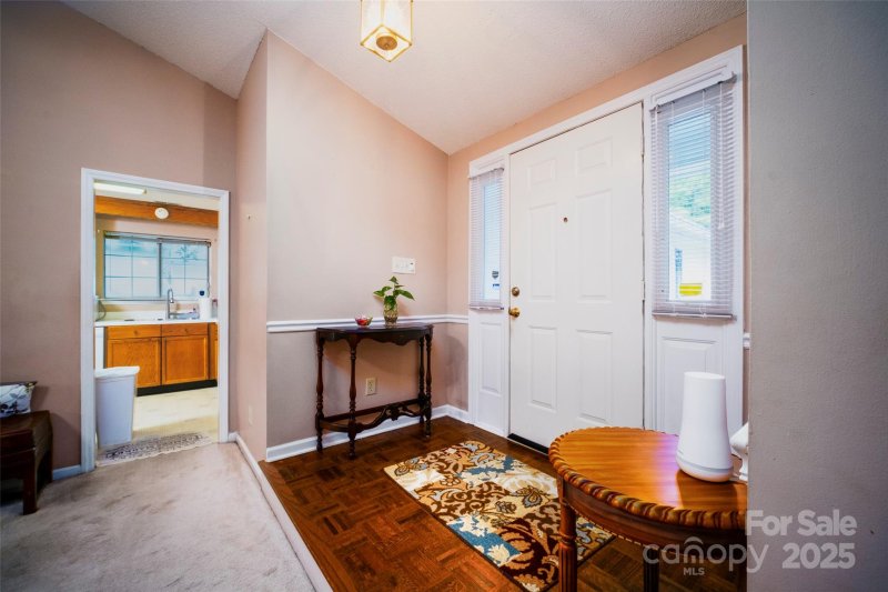 Property image 4 of 1545 Bear Mountain Road in Northwoods, Charlotte, NC 28214