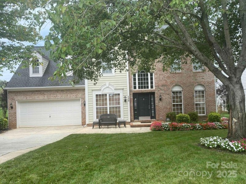 Property image 2 of 150 Coronilla Road in Winslow Bay, Mooresville, NC 28117