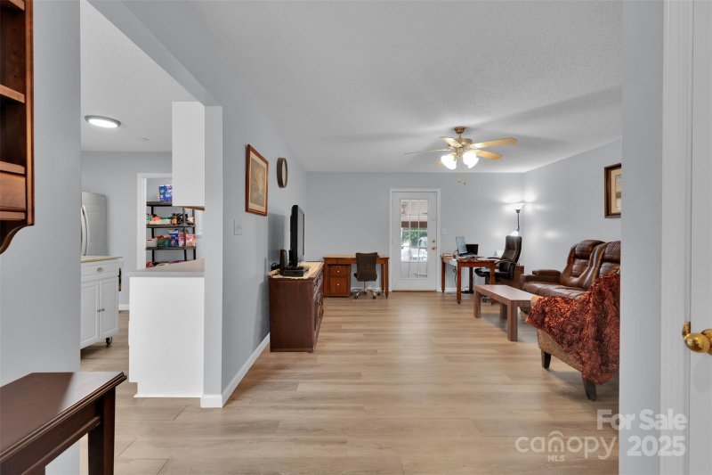 Property image 3 at 2063 Rocketts Way, Newton, NC 28658