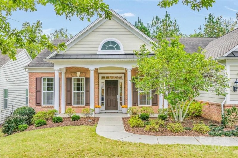 Property image 2 of 51225 Daffodil Court in Sun City Carolina Lakes, Fort Mill, SC 29707