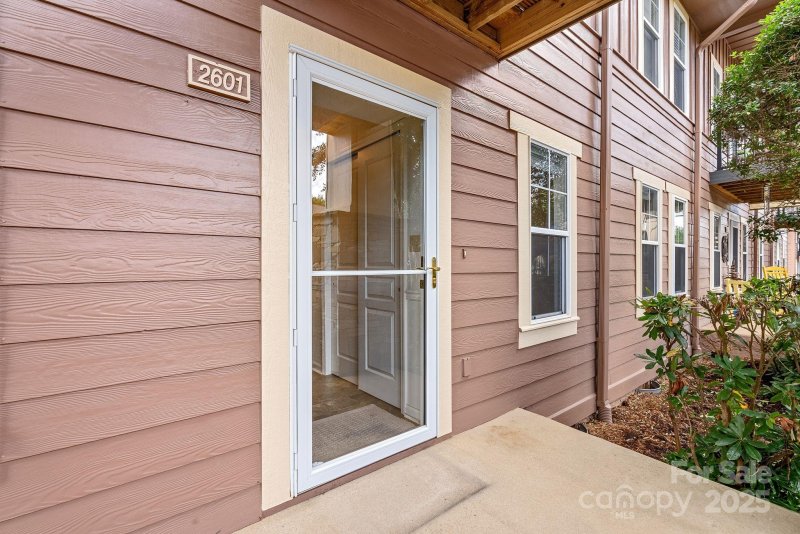 Property image 3 of 150 Deermouse Way in Wolfpen, Hendersonville, NC 28792