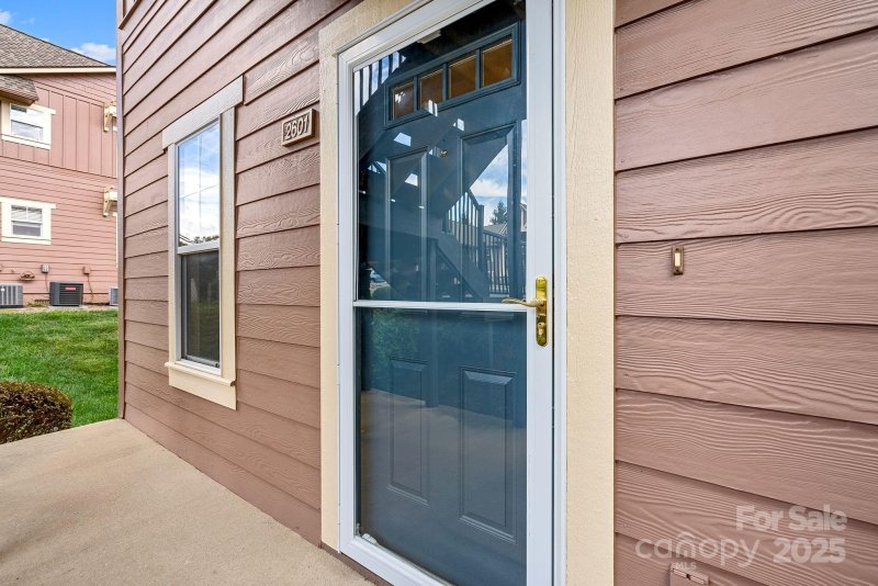 Property image 4 of 150 Deermouse Way in Wolfpen, Hendersonville, NC 28792