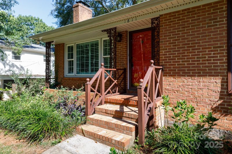 Property image 5 at 1811 Tamworth Drive, Charlotte, NC 28210