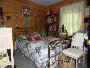 Property image 3 at 100 Matthew, Hendersonville, NC 28739