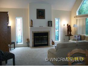 Property image 2 at 1 Stuart Circle, Asheville, NC 28804