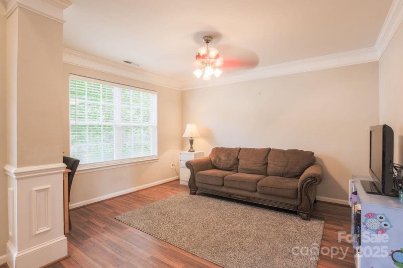 Property image 5 of 5306 Grandover Drive in Spencer Heights, Gastonia, NC 28054