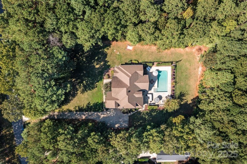 Property image 5 of 7274 James Court in Pebble Bay, Denver, NC 28037