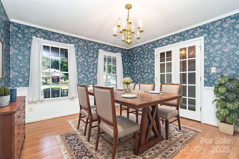 Property image 3 of 110 Robin Road in Garland Acres, Lincolnton, NC 28092