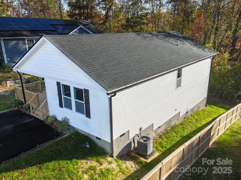 Property image 4 of 160 Marietta Street in Biltmore Heights, Asheville, NC 28803