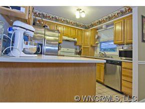 Property image 2 at 14 Tuckaway Drive, Asheville, NC 28803