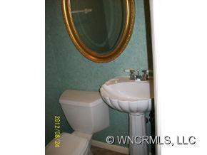 Property image 5 at 7 Stuart Circle, Asheville, NC 28804