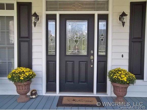 Property image 4 at 364 Classic Oaks Circle, Hendersonville, NC 28792