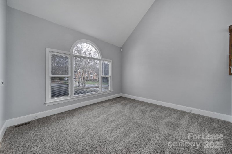 Property image 4 of 3117 Lakewood Edge Drive in Radbourne, Charlotte, NC 28269