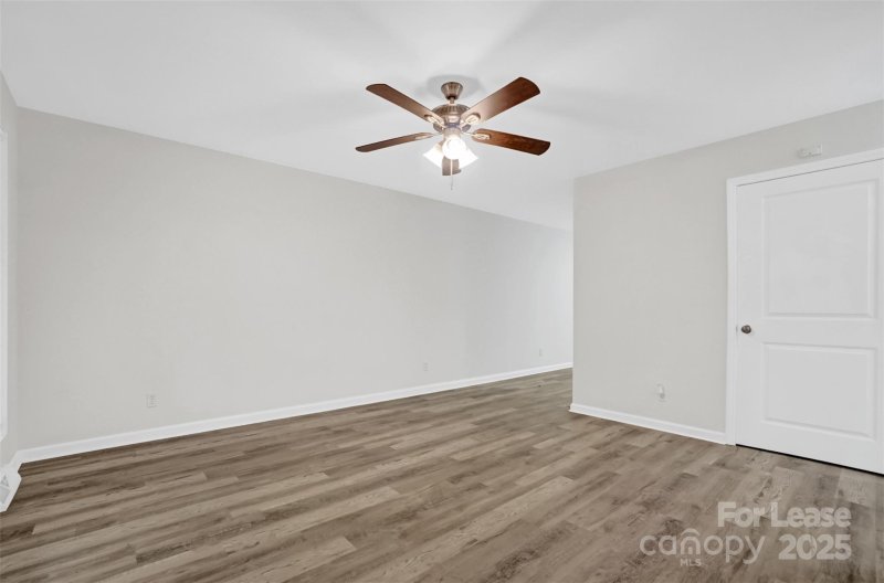 Property image 5 at 623 Blendwood Drive, Charlotte, NC 28215