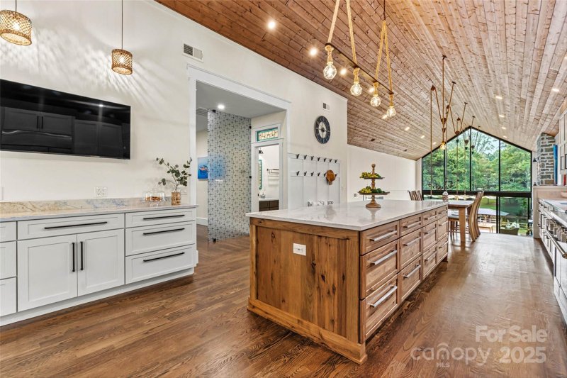 Property image 3 of 7834 Green Cove Court in Westport, Denver, NC 28037