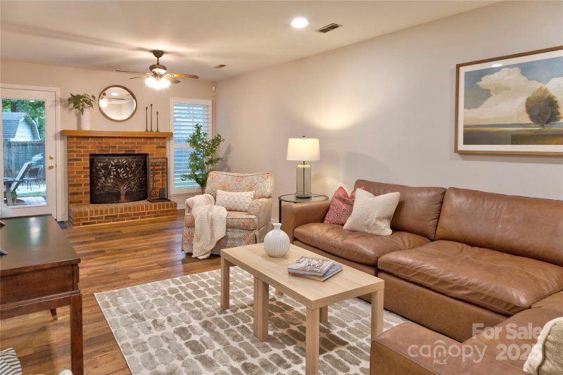 Property image 4 of 103 Noble Place in Shepherds Vineyard, Huntersville, NC 28078