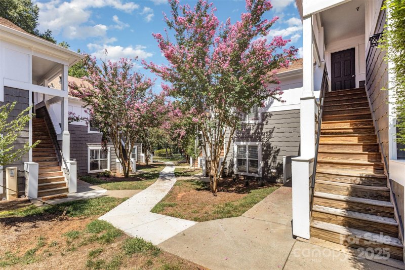 Property image 4 of 765 Southwest Drive in Davidson Landing, Davidson, NC 28036