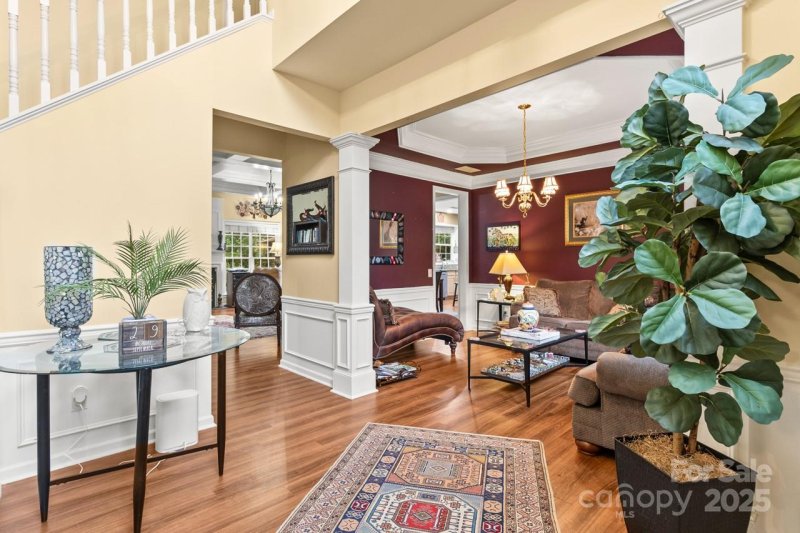Property image 4 of 2932 Wheat Meadow Lane in Willowmere, Charlotte, NC 28270
