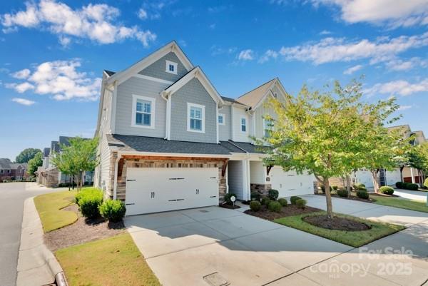 Property image 2 of 13005 Kornegy Drive in Southridge, Charlotte, NC 28277