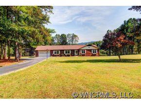 Property image 2 at 206 Vincent Place, Hendersonville, NC 28739