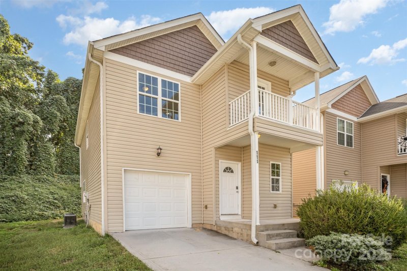 Property image 3 of 114 Lookout Point Place in High Ridge, Mooresville, NC 28115