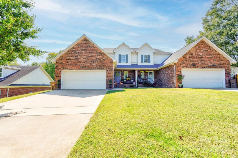 Property image 5 of 905a Linney Lane in Las Siete Villa, Shelby, NC 28152