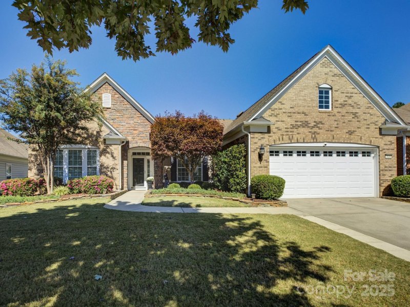 3616 Golden Cascade Lane