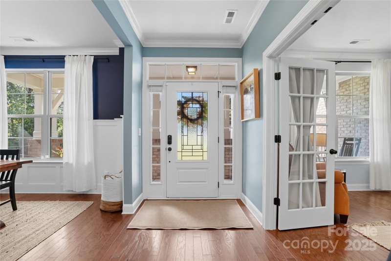 Property image 4 of 112 Avensong Court in Hollybrook, Mooresville, NC 28115