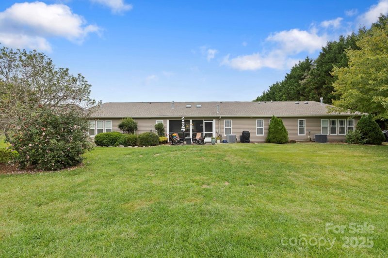 Property image 5 of 5303 Wood Duck Way in Wolfpen, Hendersonville, NC 28792