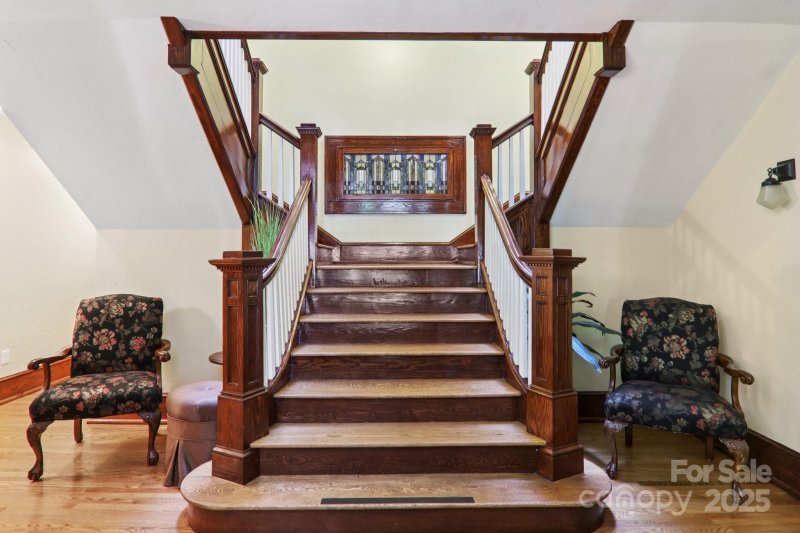 Property image 4 at 203 6th Avenue, Hendersonville, NC 28739