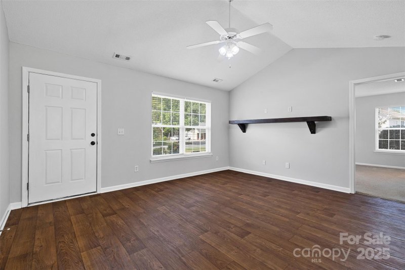 Property image 4 of 1944 Bristol Parkway in Bristol Park, Rock Hill, SC 29732
