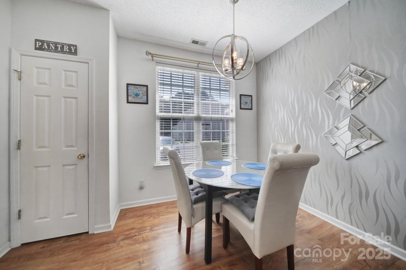 Property image 3 of 5606 Katherine Court in Park Place, Dallas, NC 28034