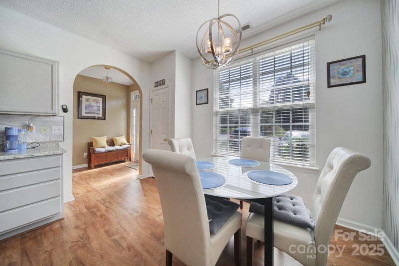 Property image 4 of 5606 Katherine Court in Park Place, Dallas, NC 28034