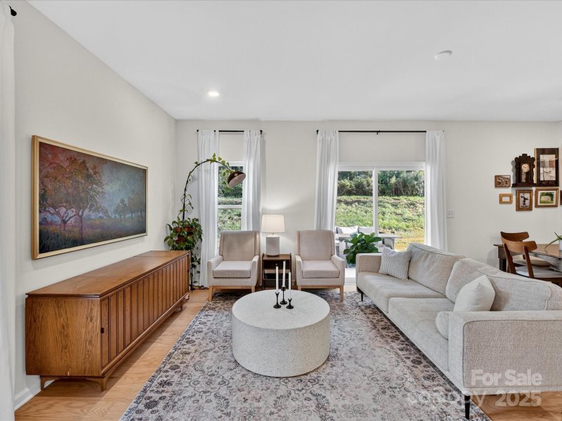 Property image 5 of 230 Quinn Road in Harpers Run, Matthews, NC 28104