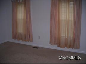 Property image 5 at 9 Eden Glen Rd, Black Mountain, NC 28711