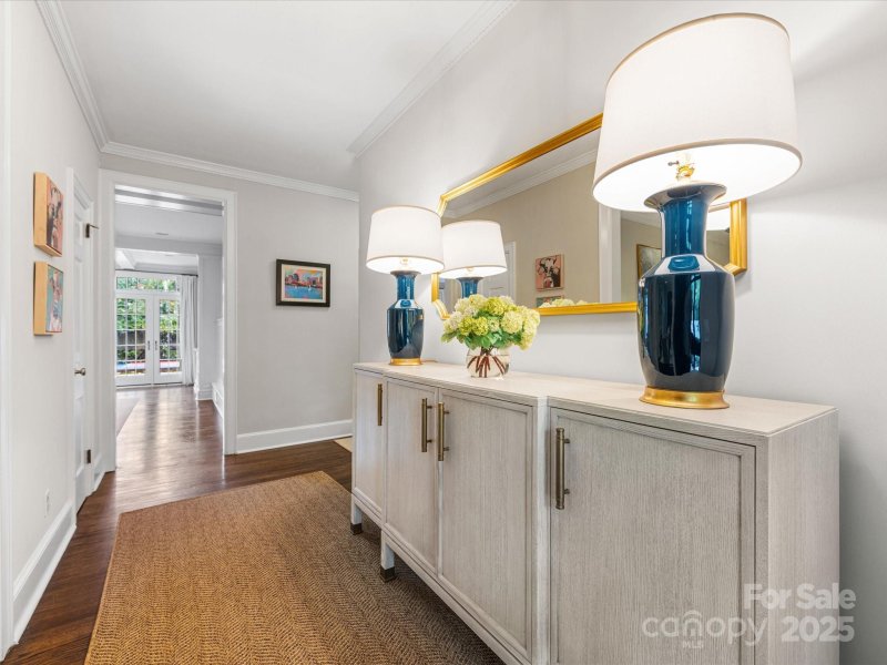 Property image 4 of 1201 Belgrave Place in Dilworth, Charlotte, NC 28203