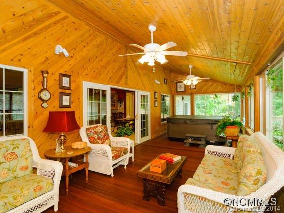 Property image 5 at 6 Grouse Terrace, Fairview, NC 28730