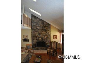 Property image 3 at 125 Linden Turn, Hendersonville, NC 28739