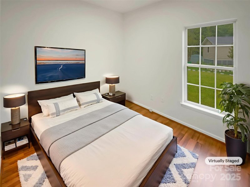 Property image 4 of 1913 Nigel Court in The Hamptons, Charlotte, NC 28213