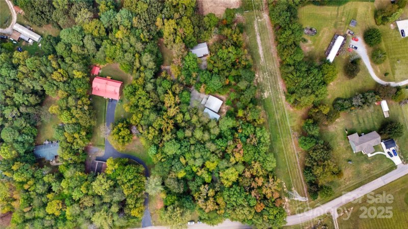 Property image 2 of 6310 Four Knights Lane in Kingsbury Square, Clover, SC 29710