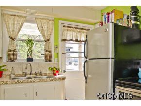 Property image 2 at 338 Lake Circle Drive, Hendersonville, NC 28792